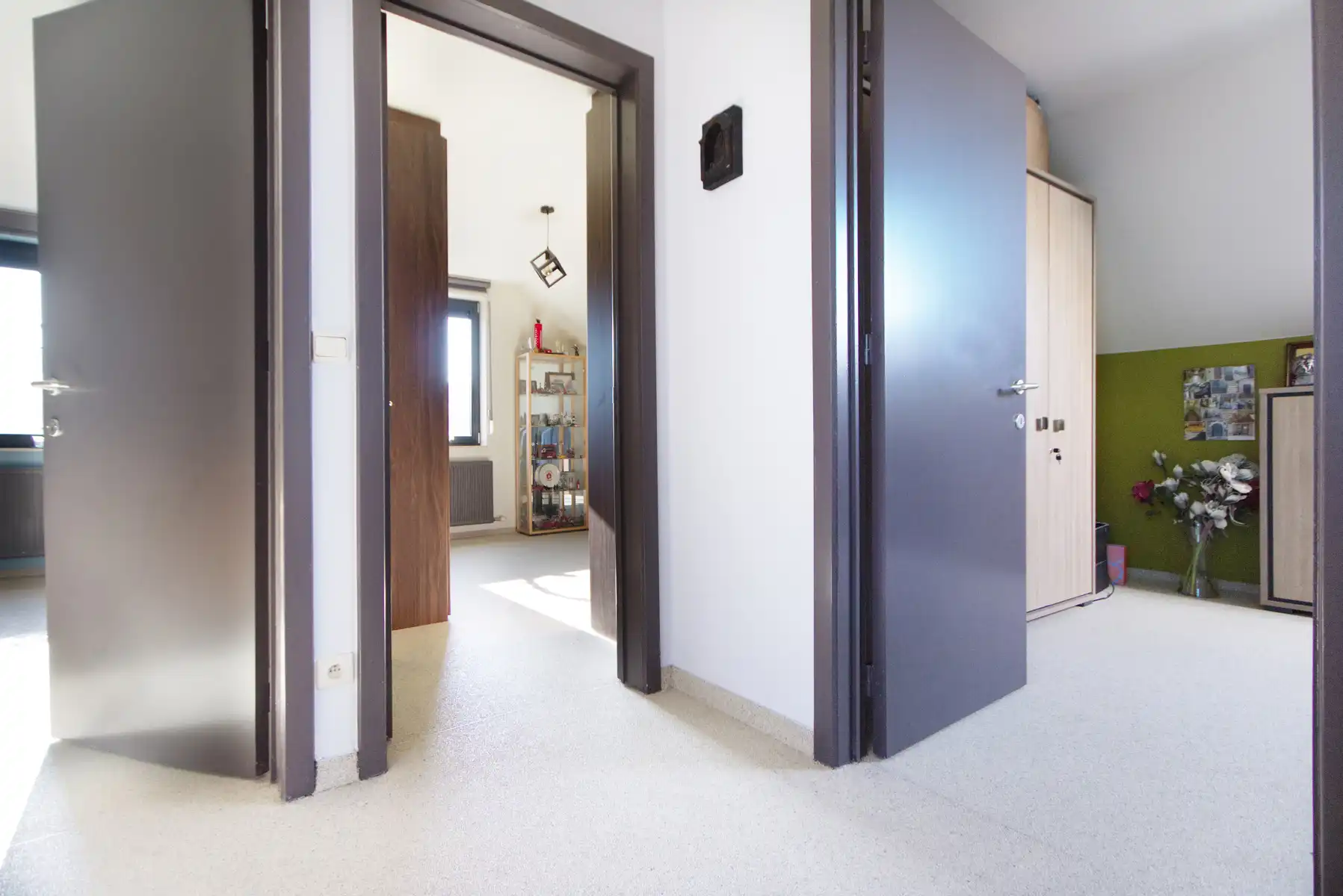 WONING - HOB - 3 SLK - GARAGE - TERRAS - VERANDA - TUIN foto 25