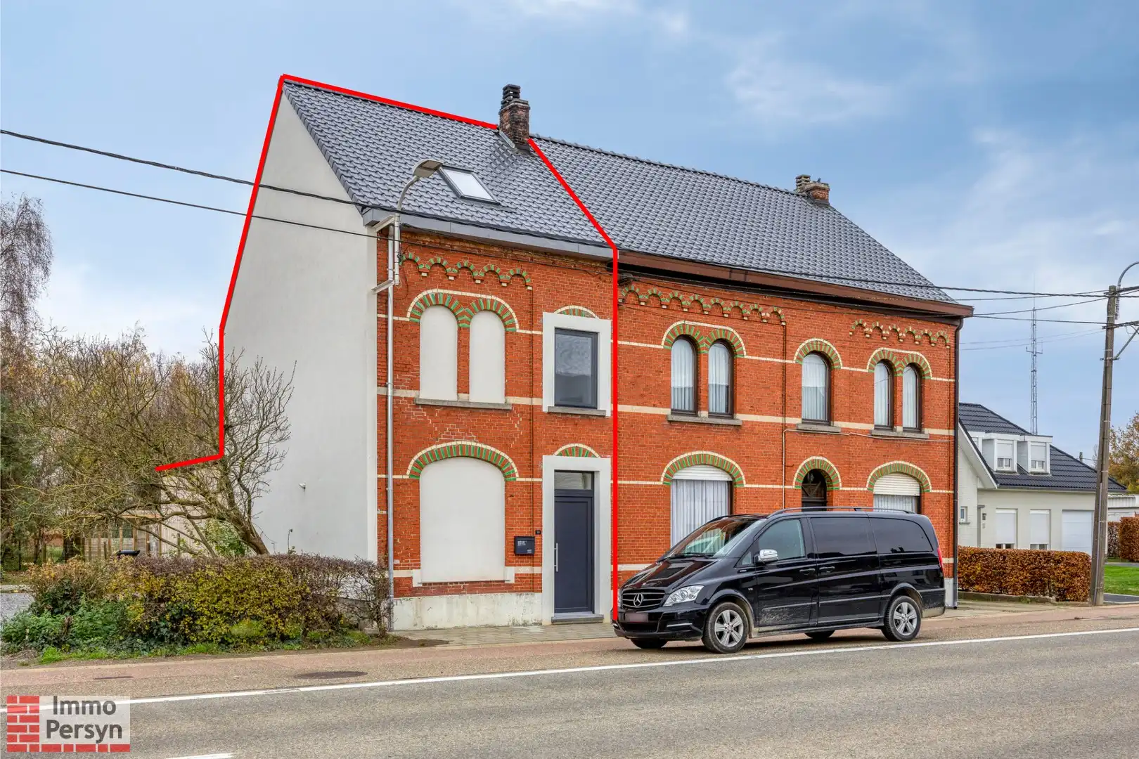 Moderne gezinswoning met 3 slaapkamers en gezellige tuin foto 33