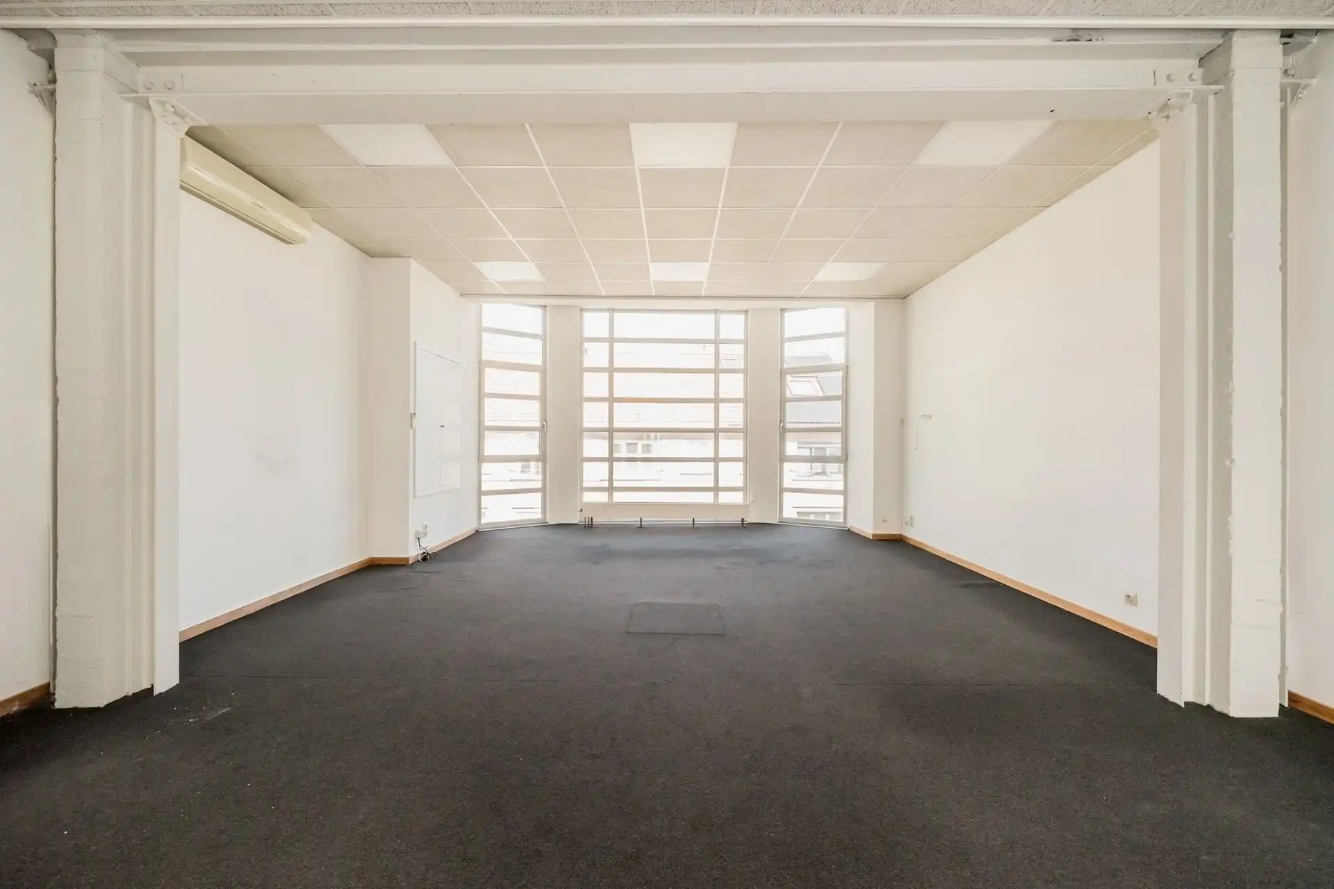 Uitzonderlijk handelspand met veelzijdige mogelijkheden nabij centrum Mechelen foto 25