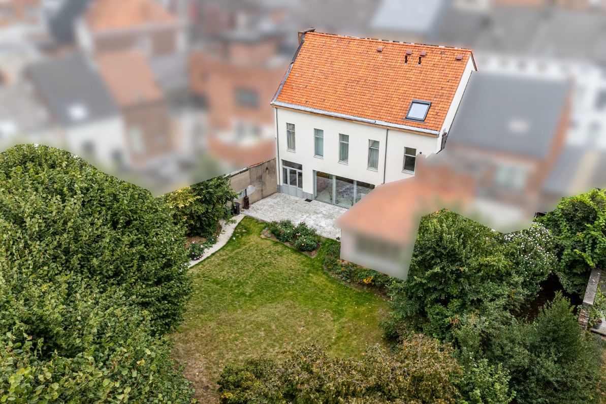 ()=>{if(producerUpdateValueVersion(node),producerAccessed(node),node.value===ERRORED)throw node.error;return node.value} Vrijheidstraat 45 - 9300 Aalst (9300)