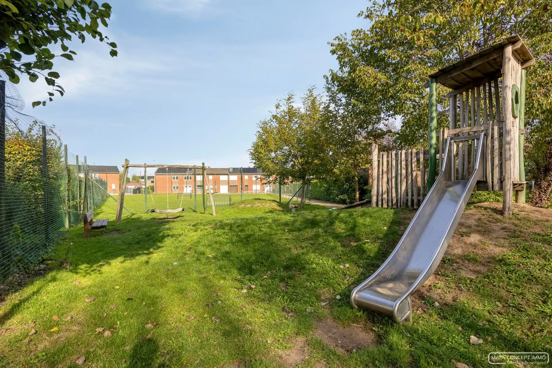 Ruime halfopen woning te koop in Gullegem foto 22