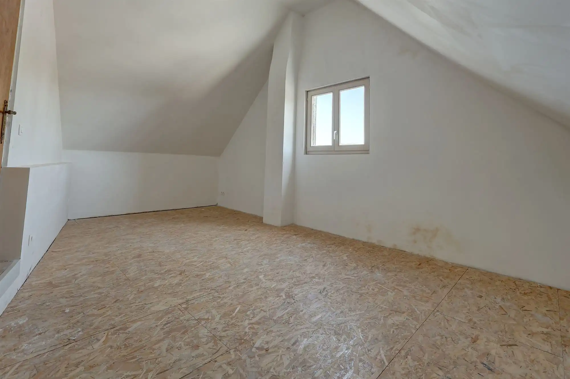 Ruime woning met magazijn van 302m²+ winkel foto 21