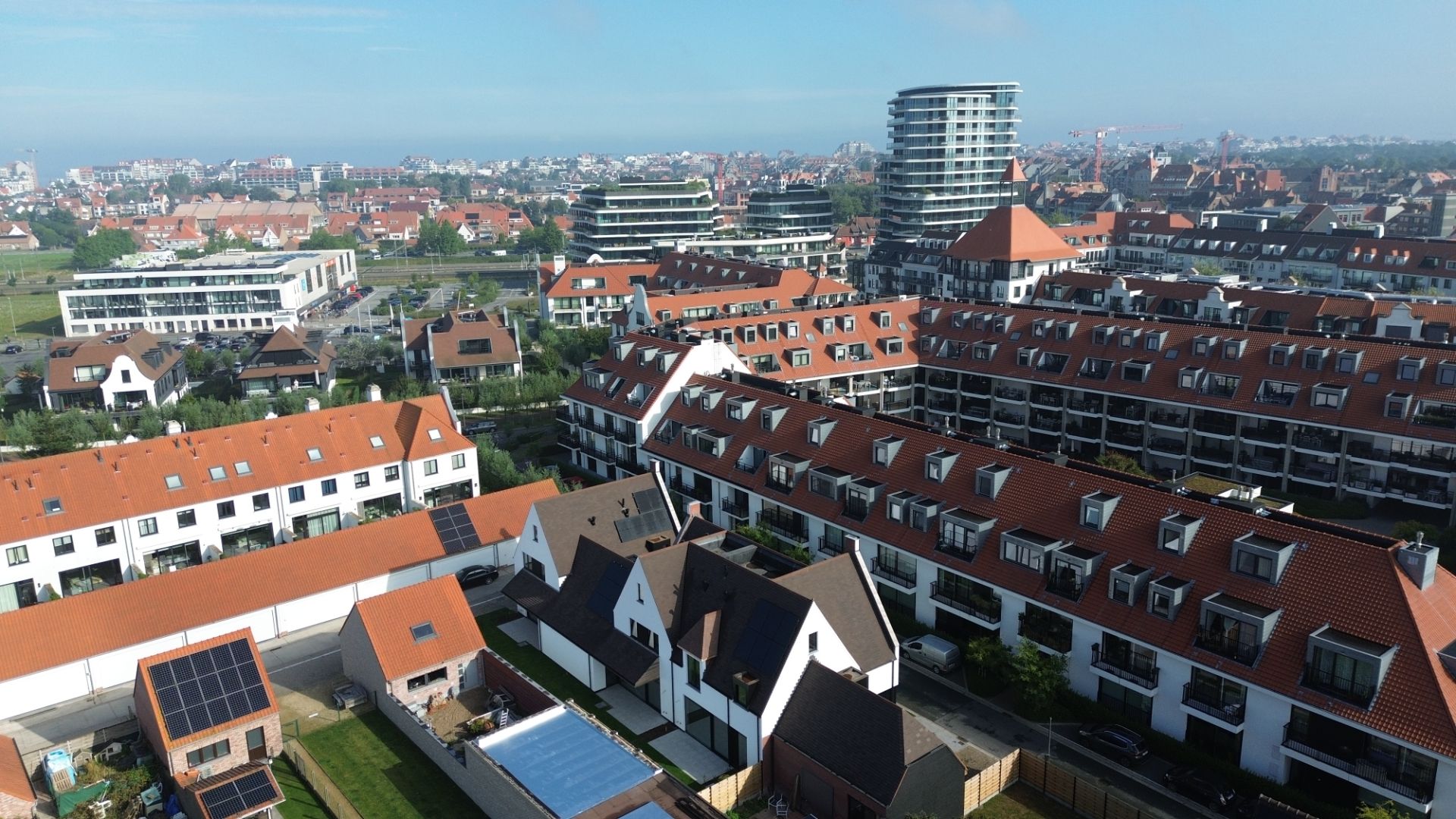 Prachtige halfopen nieuwbouw woning rustig gelegen in hartje Duinenwater foto 23