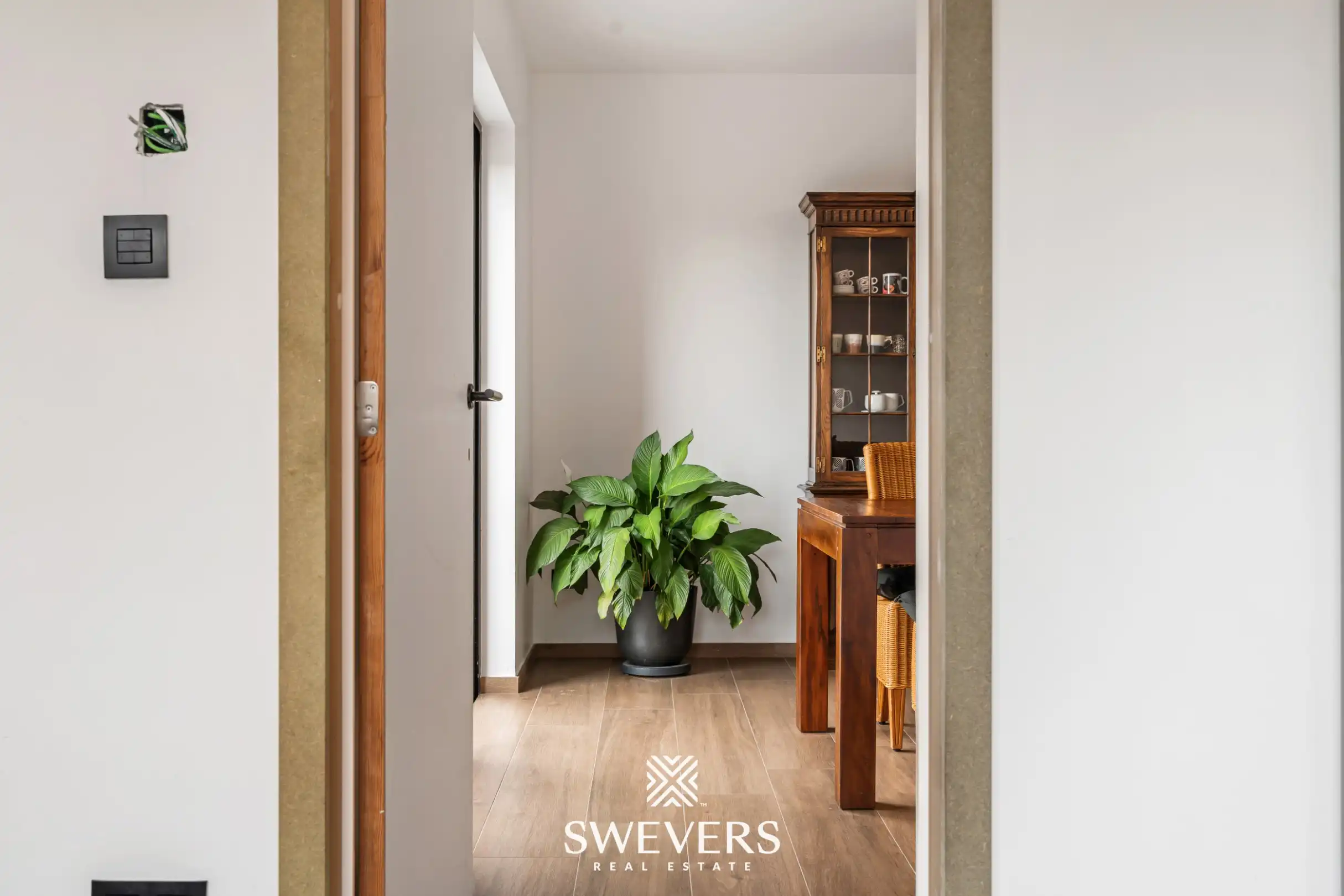 Instapklare halfopen woning op 800 m² met tuin grenzend aan natuurreservaat" foto 9