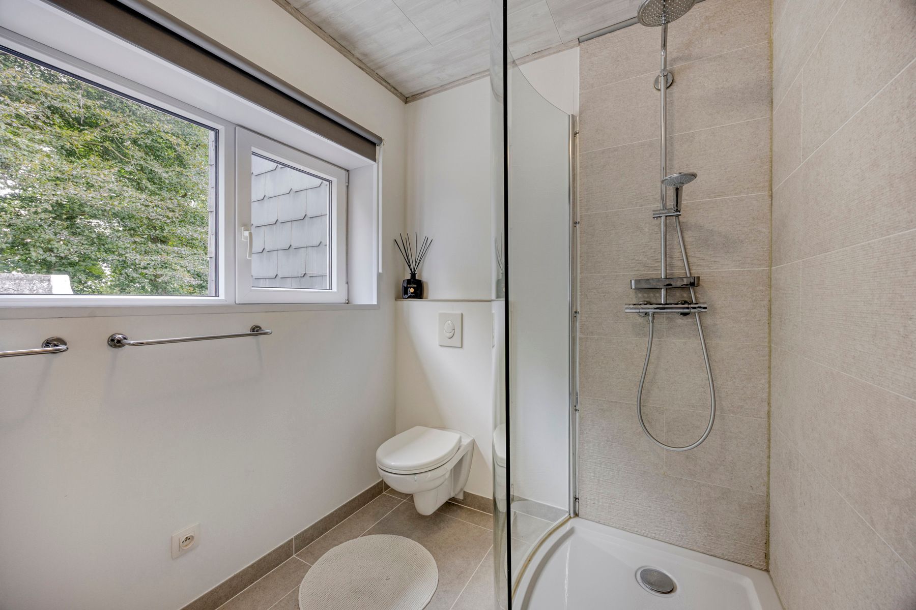 Instapklare woning met 3 slpks in Oudegem foto 14
