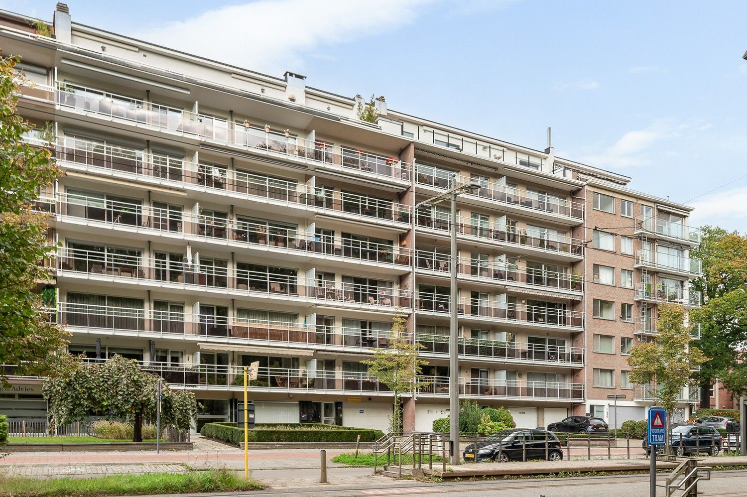 Handelsgelijkvloers (70m²) op centrale locatie te Deurne! foto 13