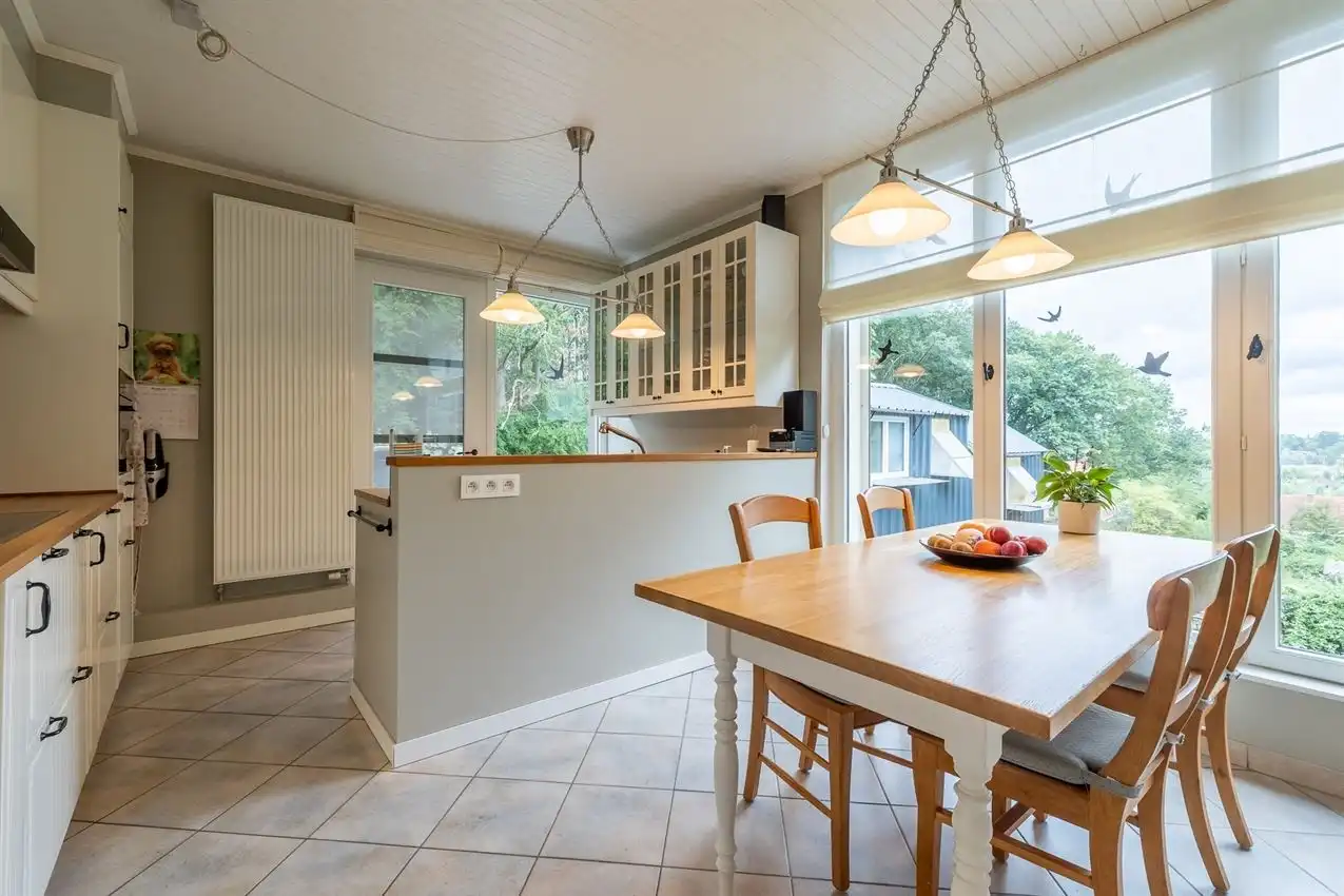 Wonen in het groen, heerlijke terrassen,  prachtige zichten foto 16