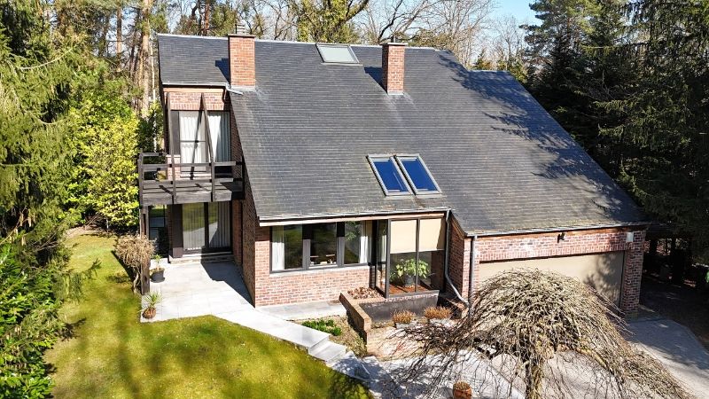 Zeer rustig gelegen villa van 245m² in moderne stijl op 14 are palende aan golfdomein foto 33