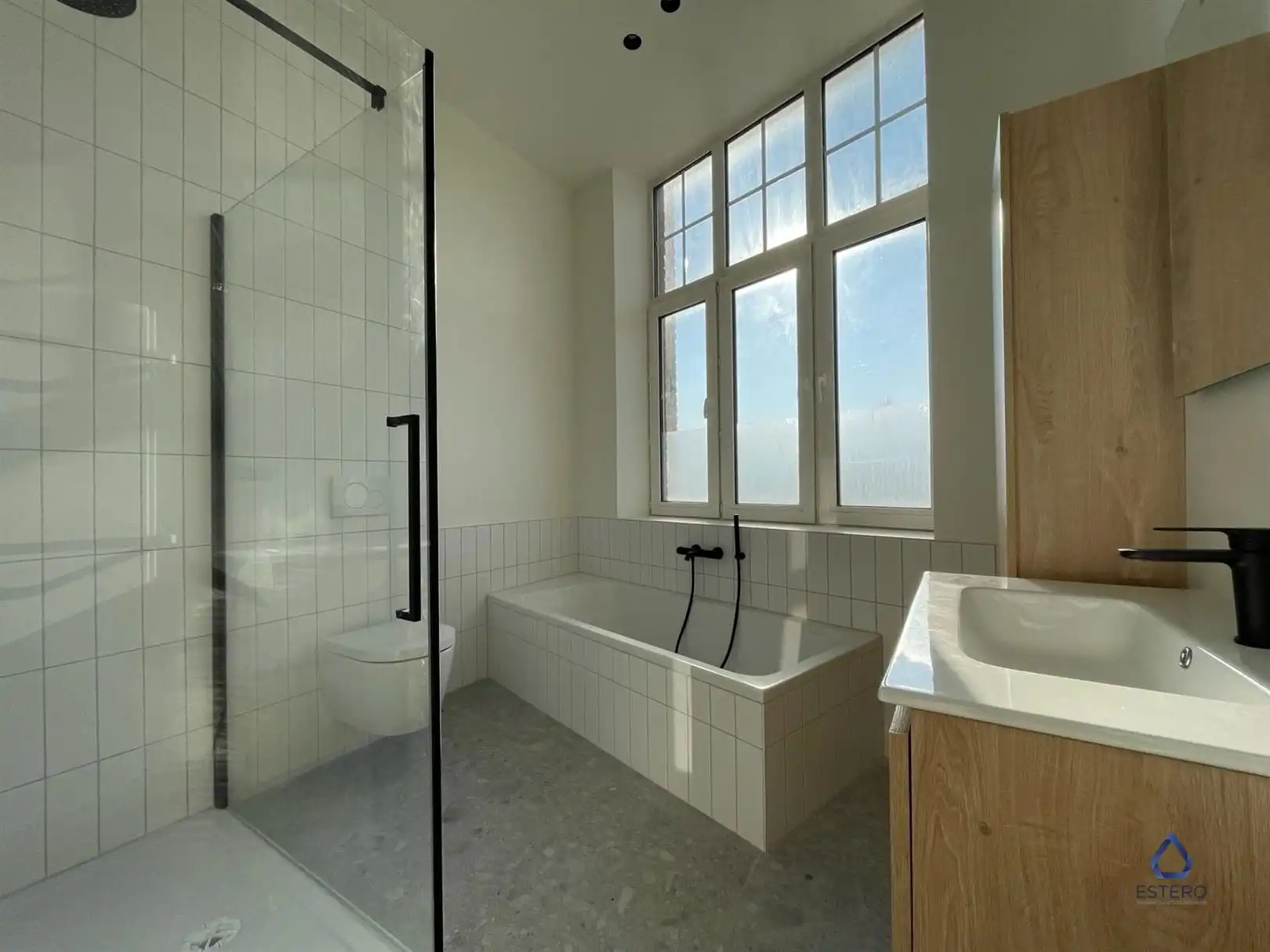 Gerenoveerd appartement op toplocatie te Dampoort foto 12