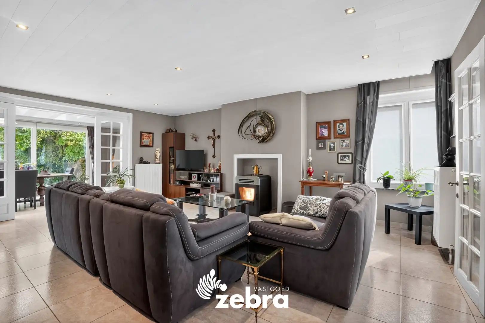 Unieke burgemeesterswoning met authentieke charme, 6 slaapkamers en grote tuin nabij IJzer te Roesbrugge! foto 10