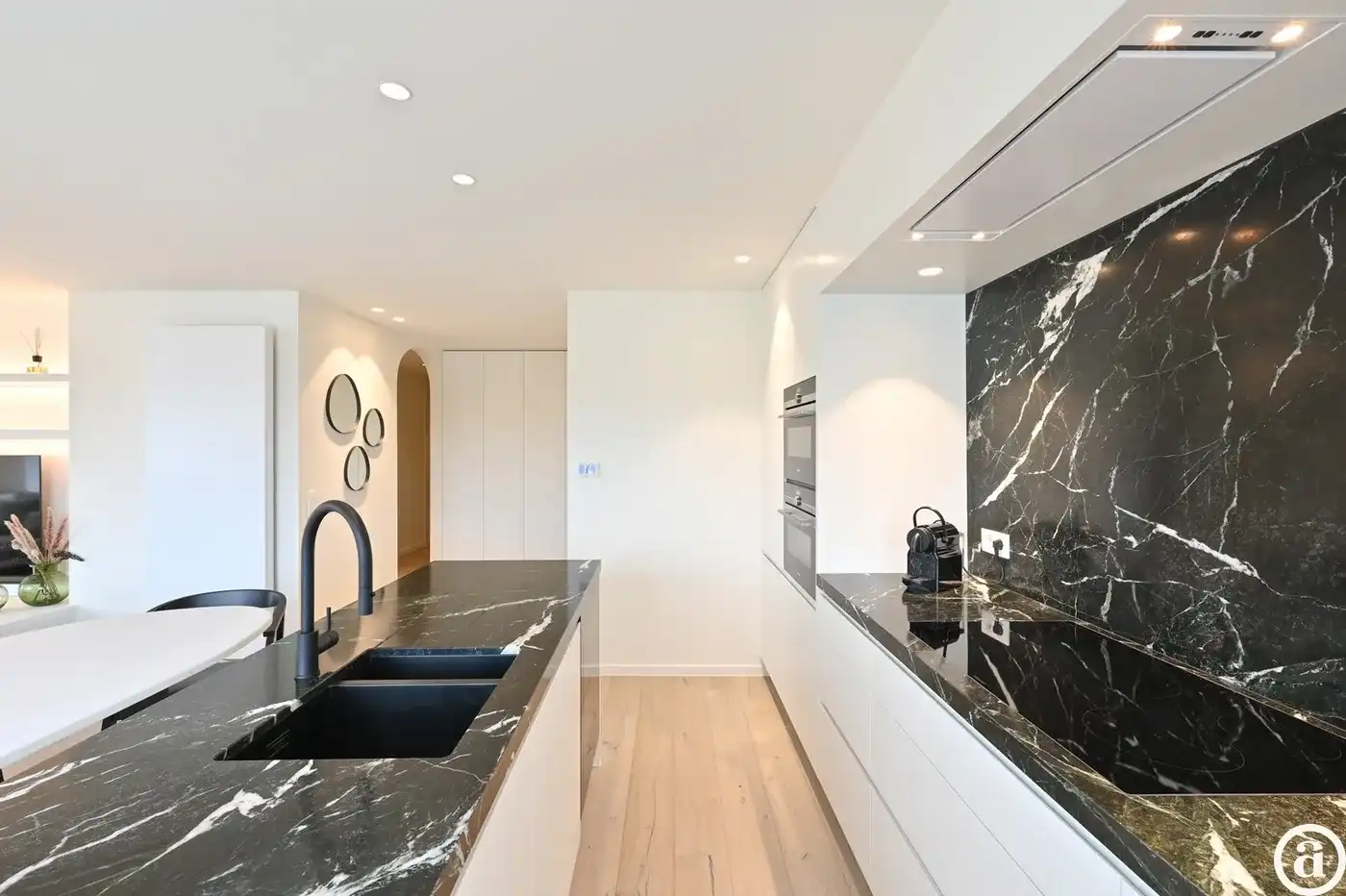 Instapklaar hoekappartement met prachtig zicht op het Zegemeer. foto 9