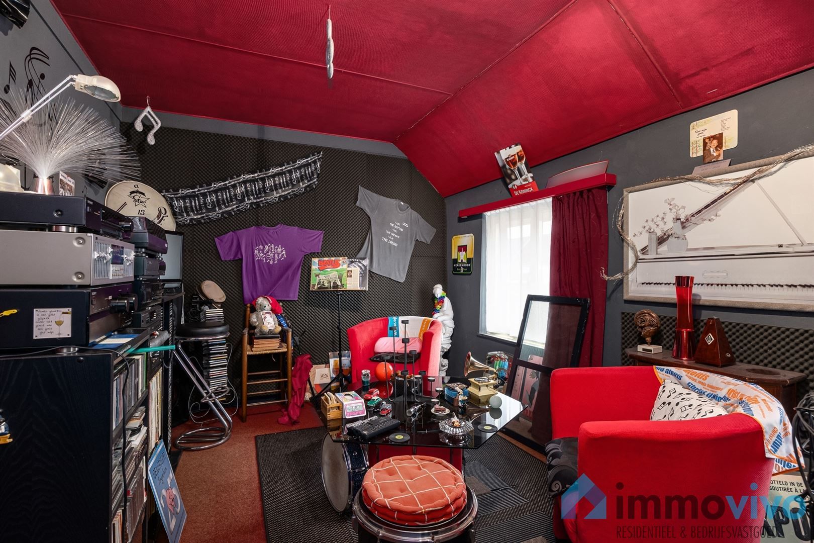 Te renoveren woning met 2/3 slaapkamers en grote tuin. foto 12