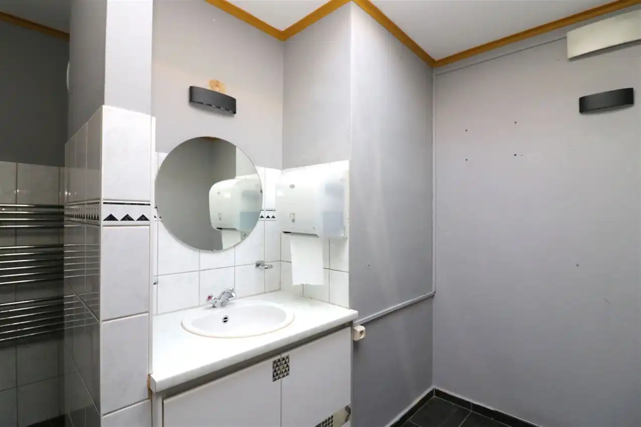 Authentiek bruin café in hartje Scherpenheuvel foto 22