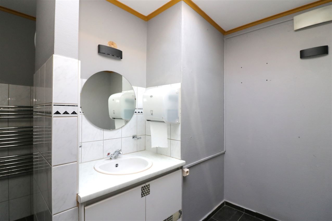 Commercieel gebouw foto 22