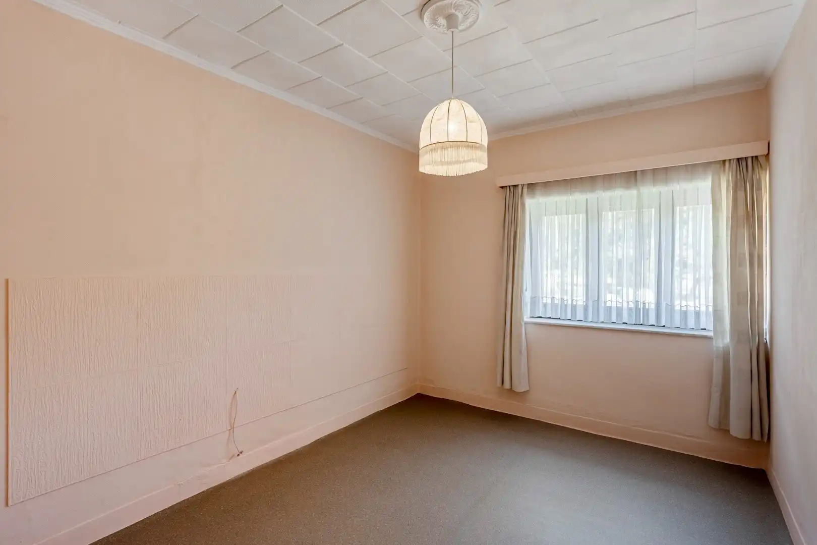🏡&nbsp;Knusse woning met 4 slaapkamers en veel potentieel te Houthalen foto 11