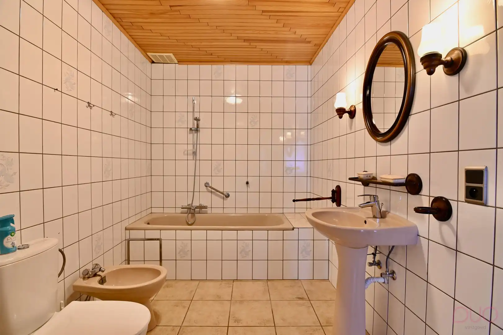 Landelijk wonen met eindeloos potentieel op een prachtig zuidgericht perceel van 14a91ca foto 15
