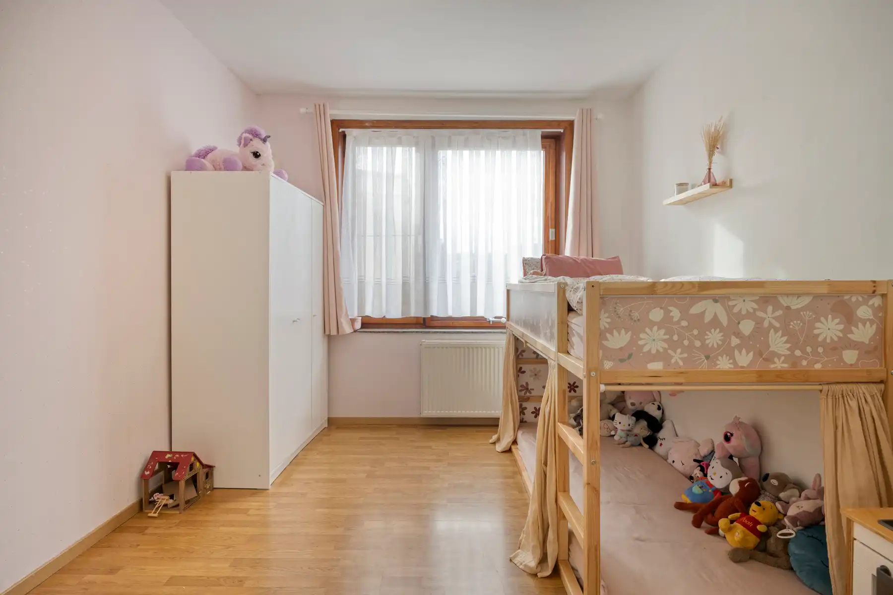 Ruime woning met 4 slaapkamers nabij centrum foto 13