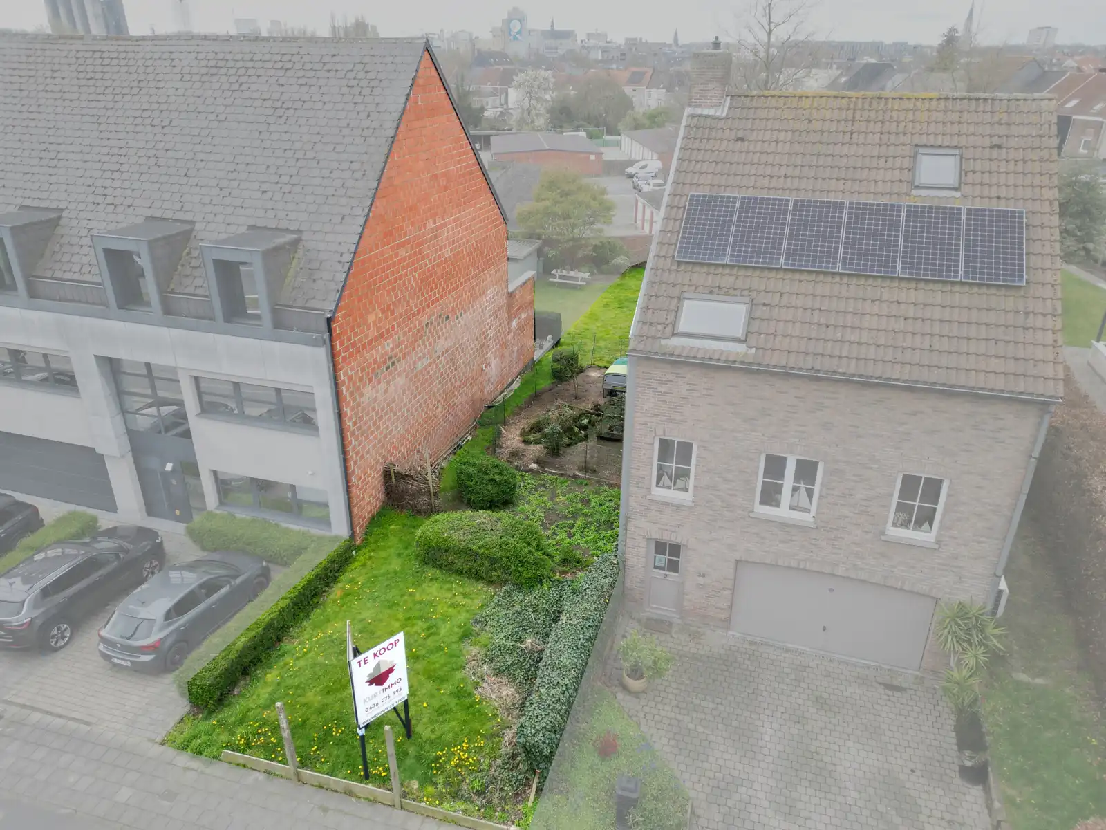 Centraal gelegen bouwgrond voor een ruime GB! foto 4