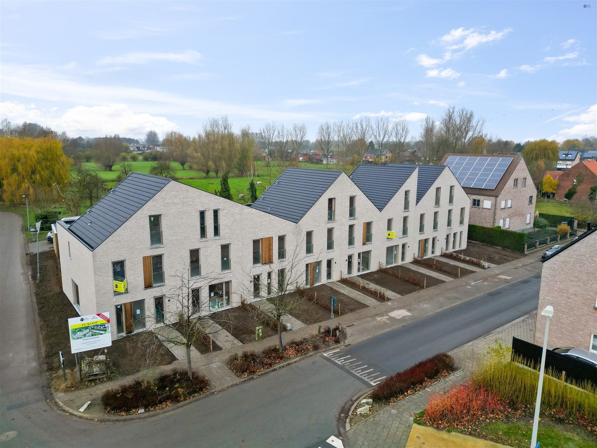 Kwalitatieve rijwoning te Vrasene foto 6