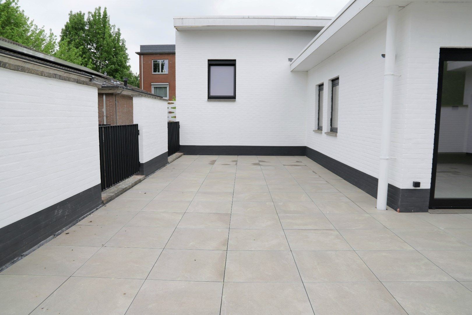 Penthouse van 178m² met 2 slaapkamers en ruim terras vlakbij Genk centrum foto 27
