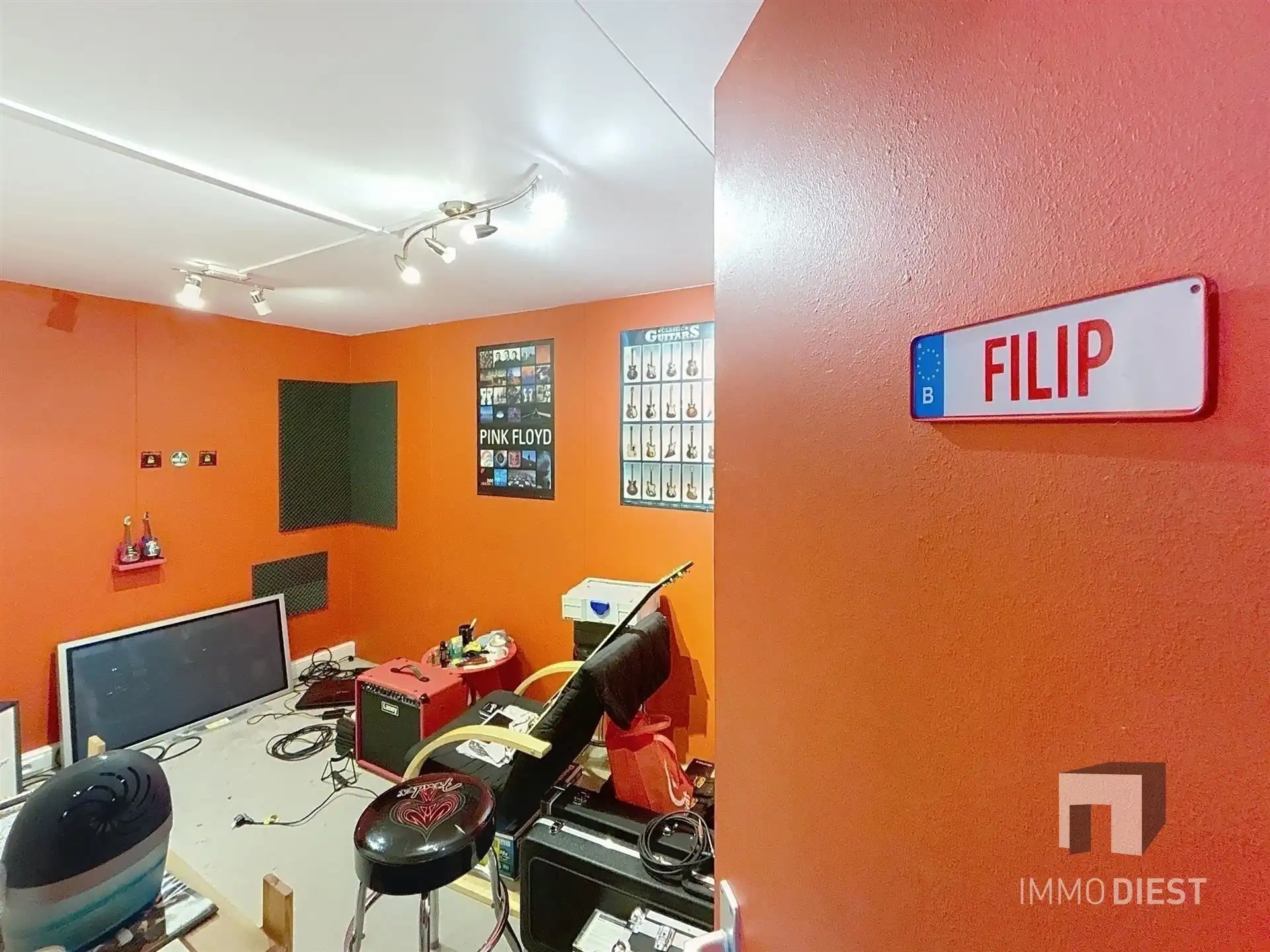 Charmante woning op 15,85are op uitstekende locatie foto 45