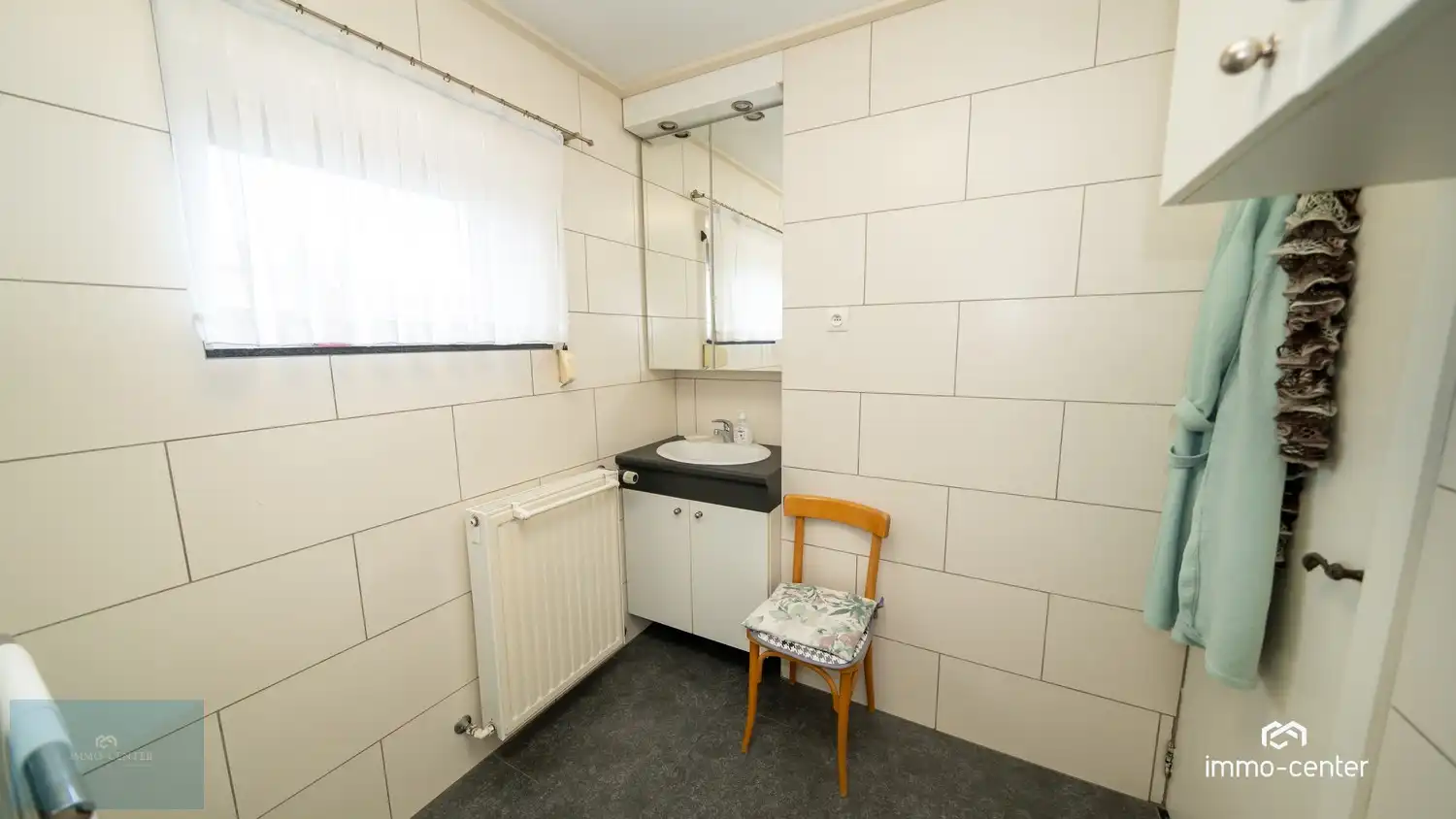 🏡 Halfopen gezinswoning met 5 slaapkamers en tuin – Doornstraat 9, Winterslag foto 11