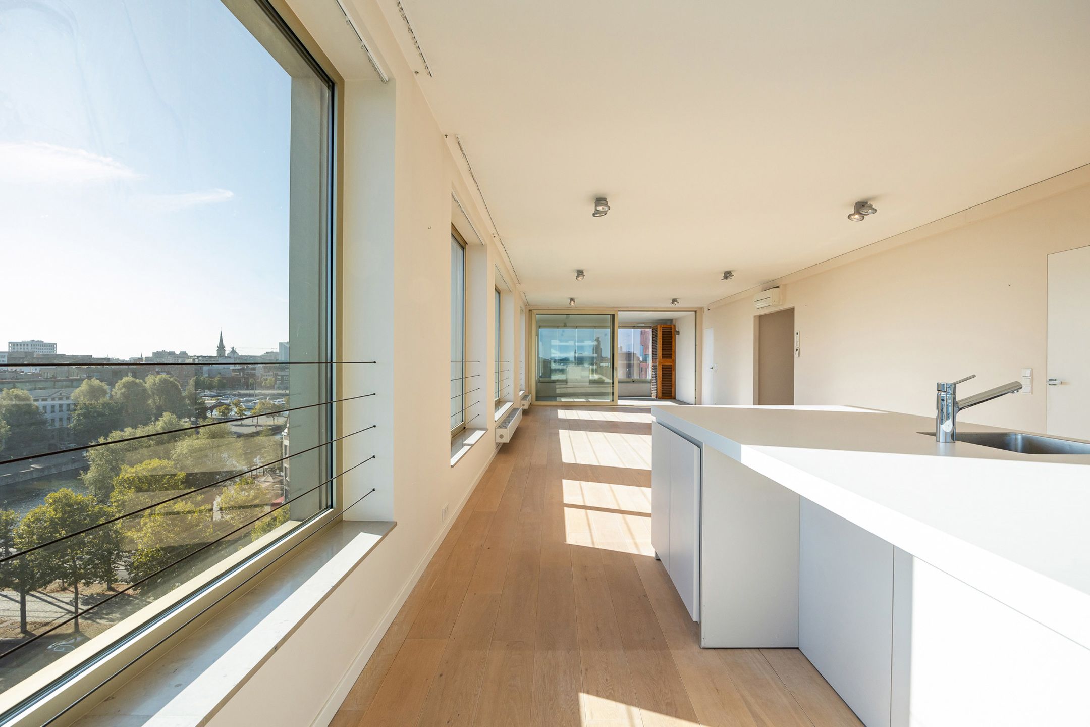 ANTWERPEN EILANDJE - Wonen aan het water foto 4
