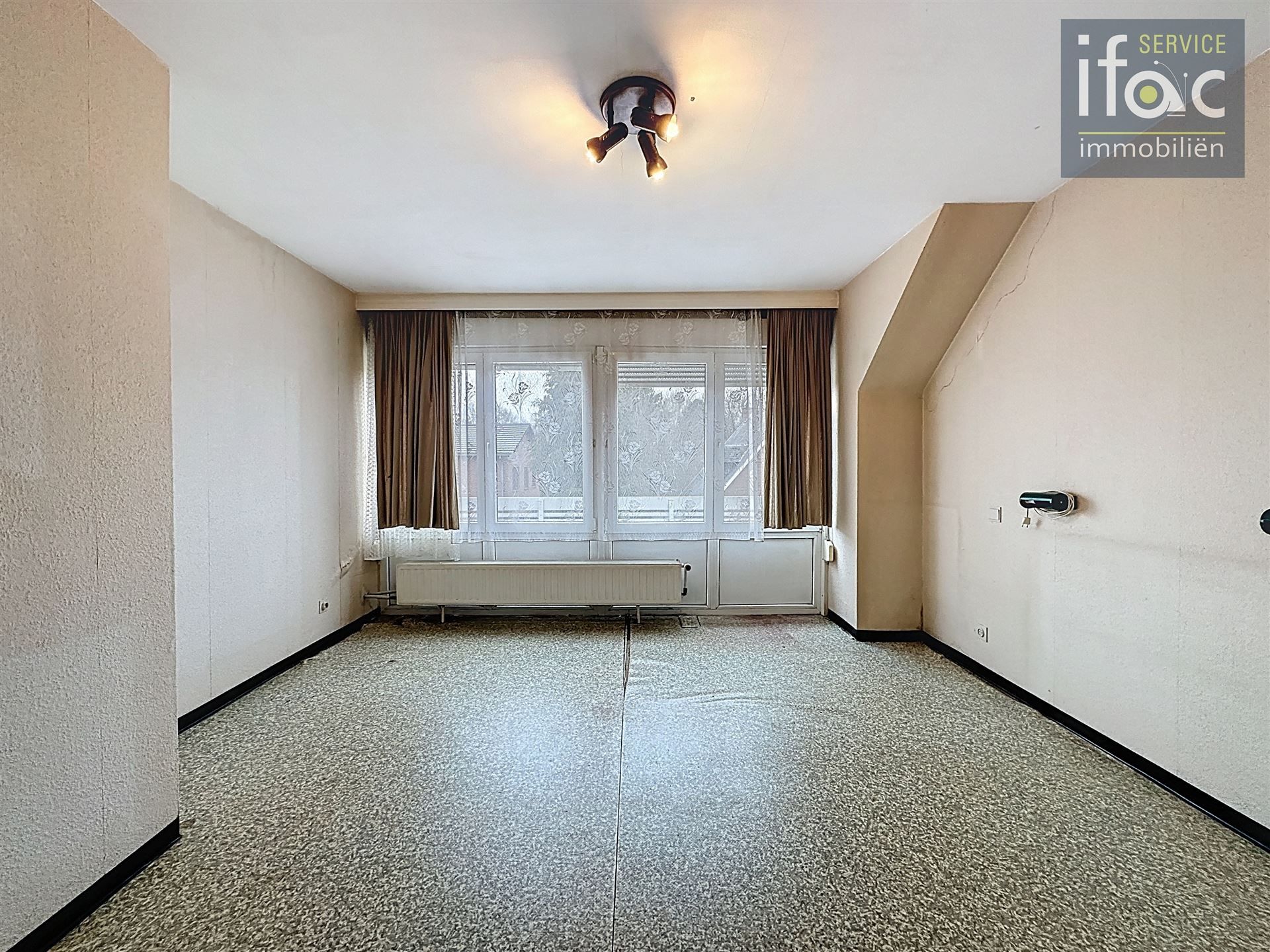 Leuke gezinswoning met ruimte voor vrij beroep foto 12