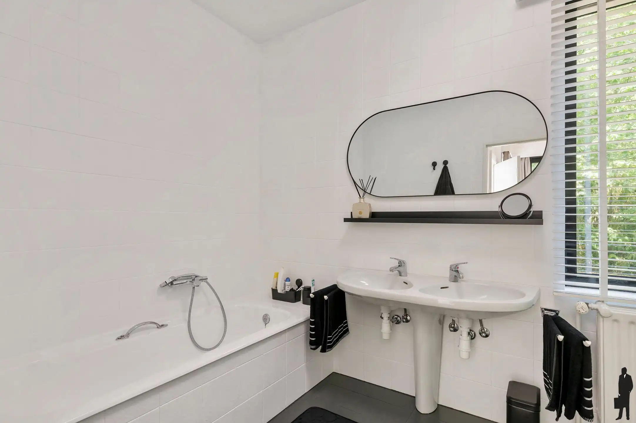 Bosrijk gelegen gelijkvloerse villa op perceel van 2.905m² foto 15