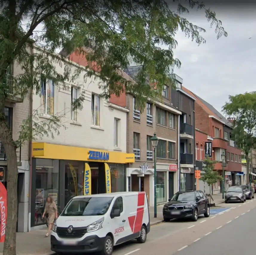 MOOIE OPBRENGSTEIGENDOM VERHUURD AAN ZEEMAN foto 2
