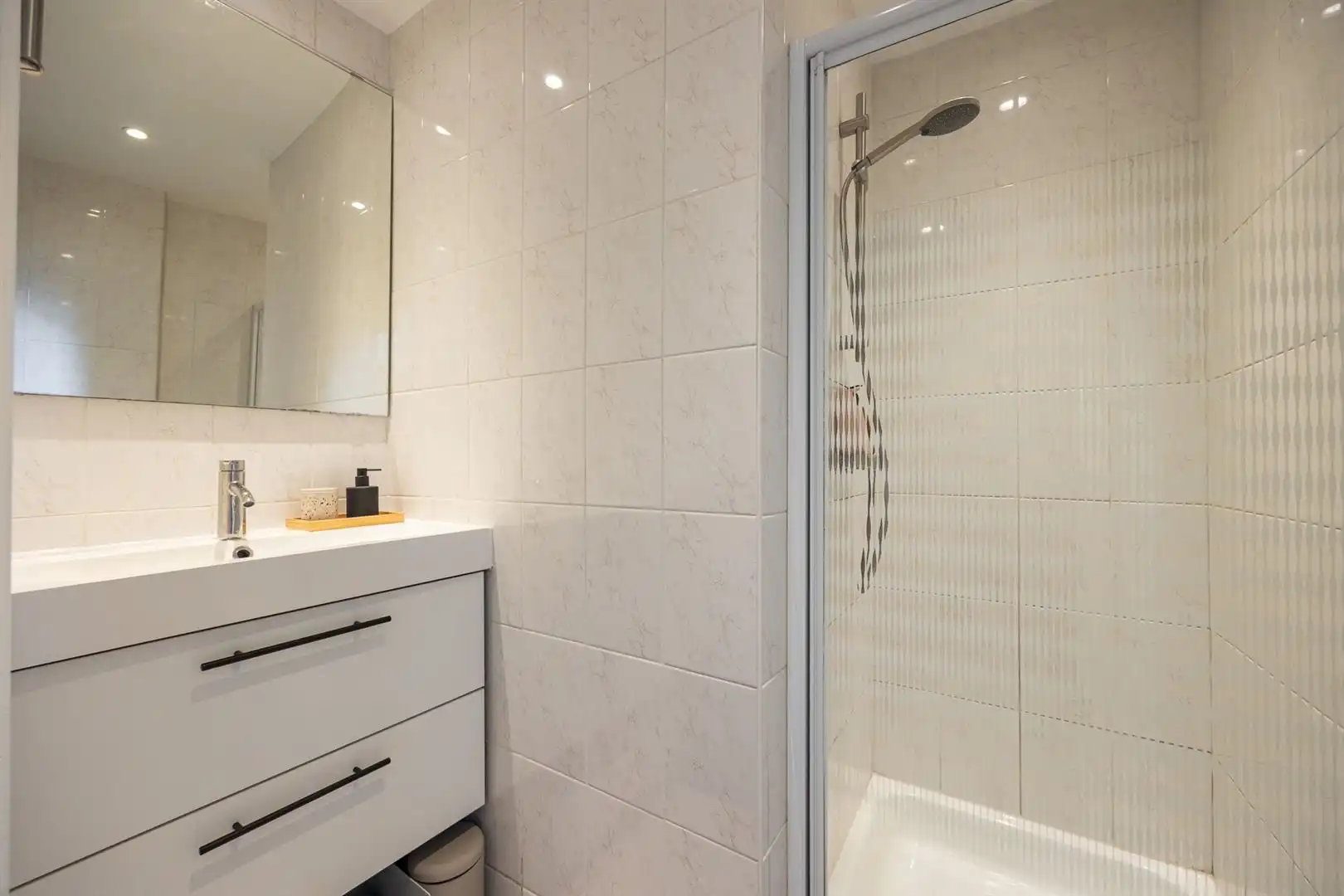 Gelijkvloers hoekappartement  foto 8