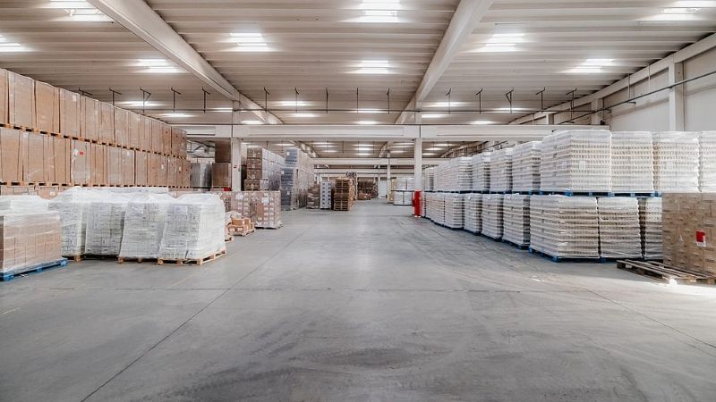 Logistiek magazijn te huur foto 3