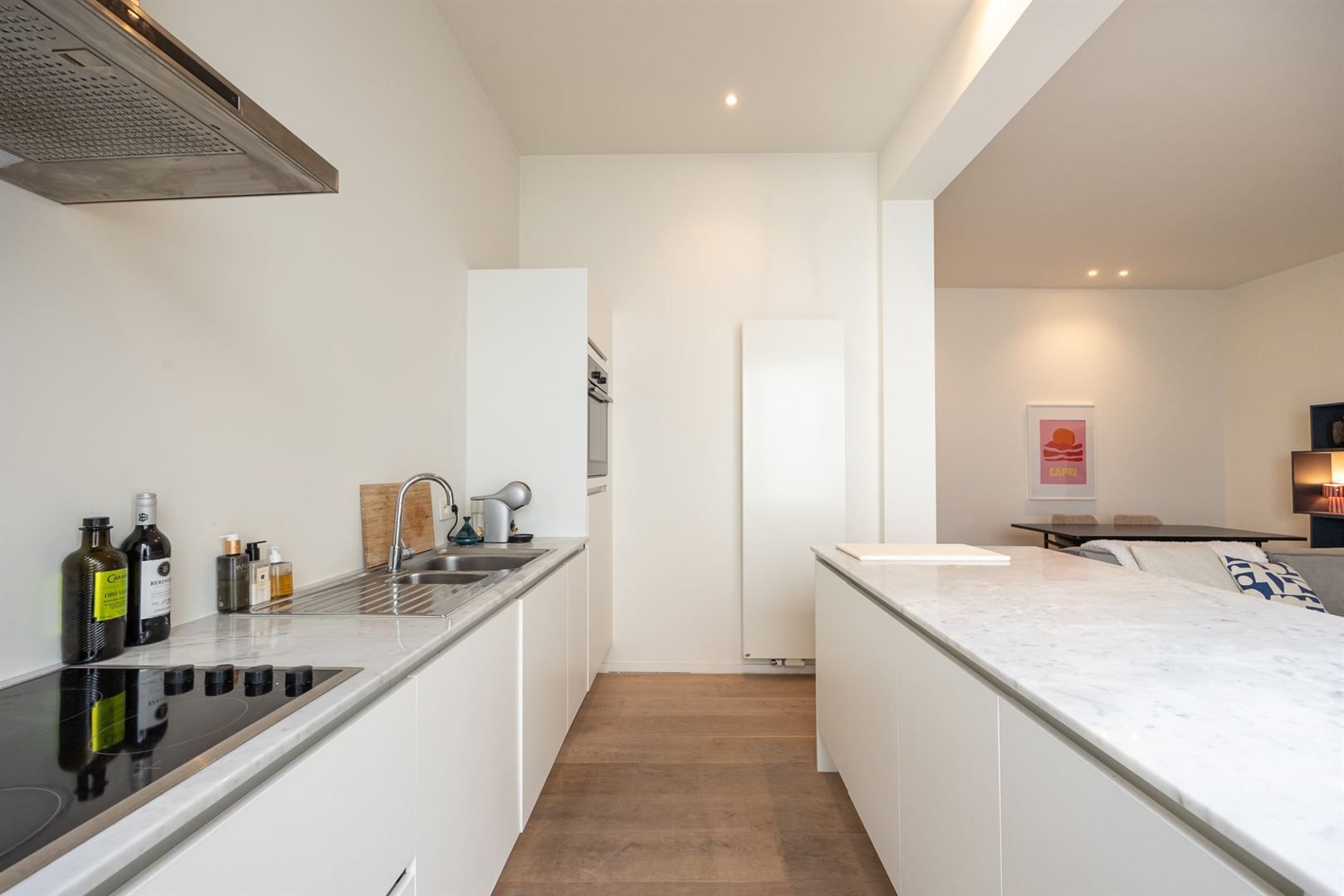 Gerenoveerd appartement met zalig terras en één slaapkamer foto 5