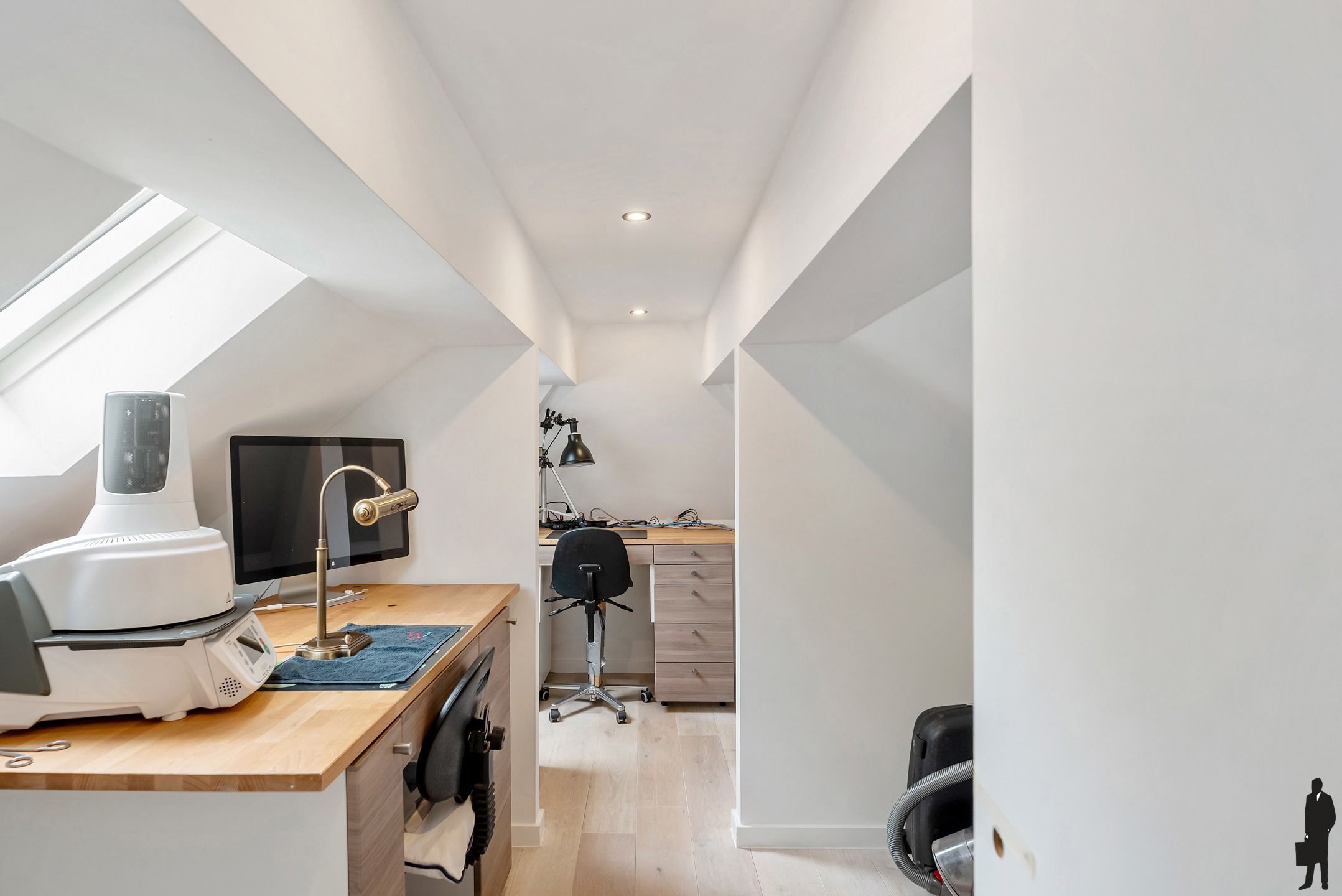 Charmante rietgedekte villa in Brasschaat: instapklaar met moderne afwerkingen en prachtige tuin!   foto 15