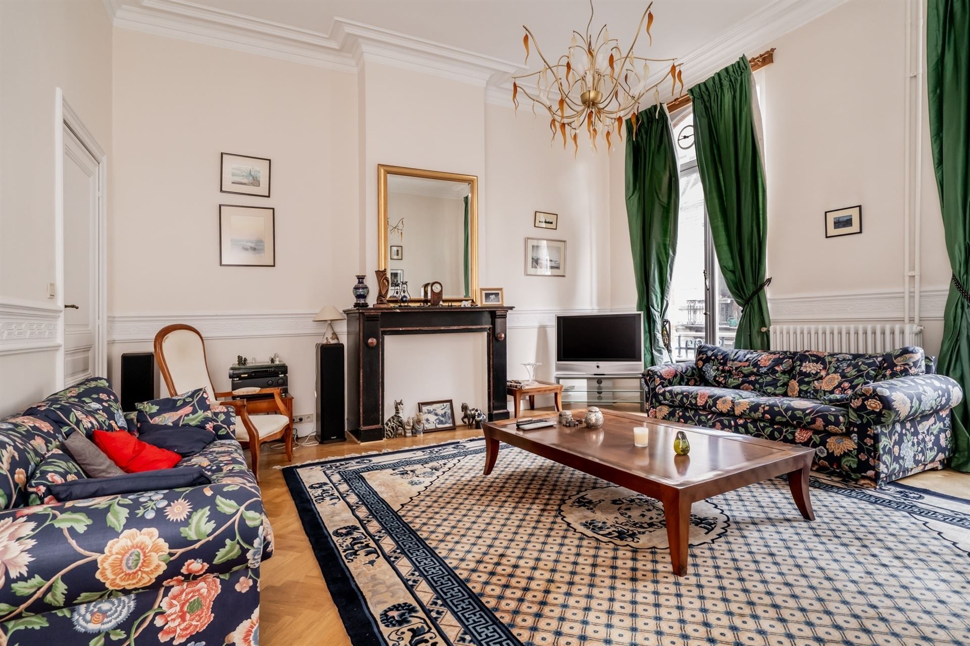 Prachtig herenhuis op een toplocatie in de EU-wijk foto 12