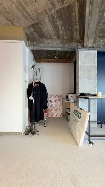 Lichtrijk kantoor te huur in hartje Gent foto 12