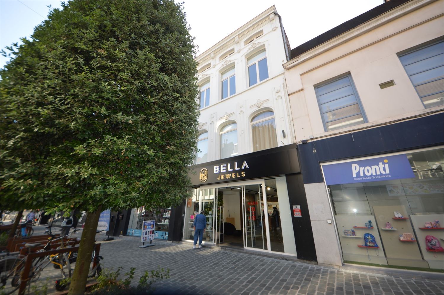 COMMERCIEEL PAND LANGE ZOUTSTRAAT foto 4