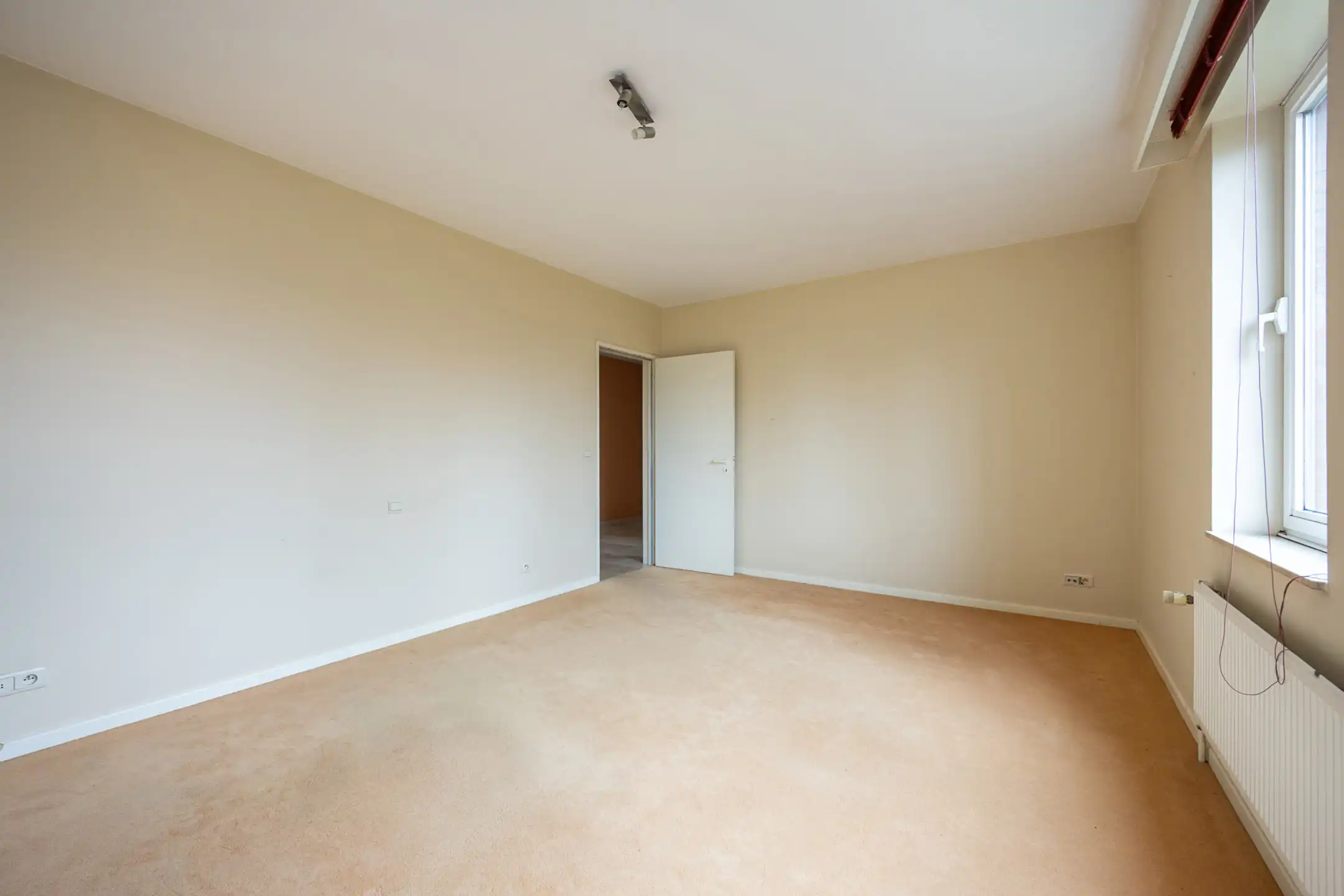 3 slpk app met garagebox op wandelafstand van centrum Beerse foto 12