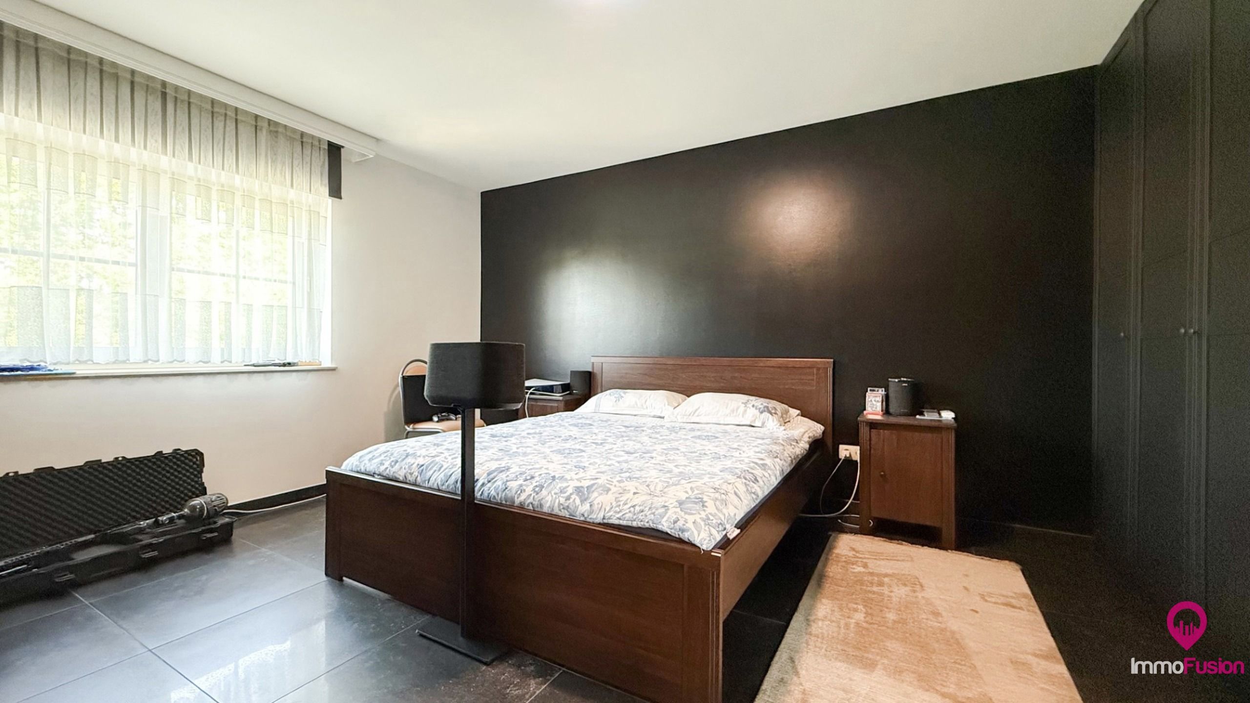 Karaktervolle nieuwbouw villa met 6slpks te Houthalen! foto 39