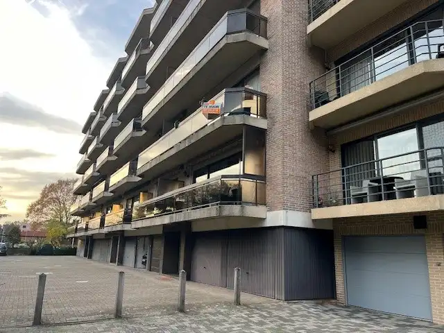 Appartement met 3 slaapkamers, lift en terras te Beveren-Waas foto 12