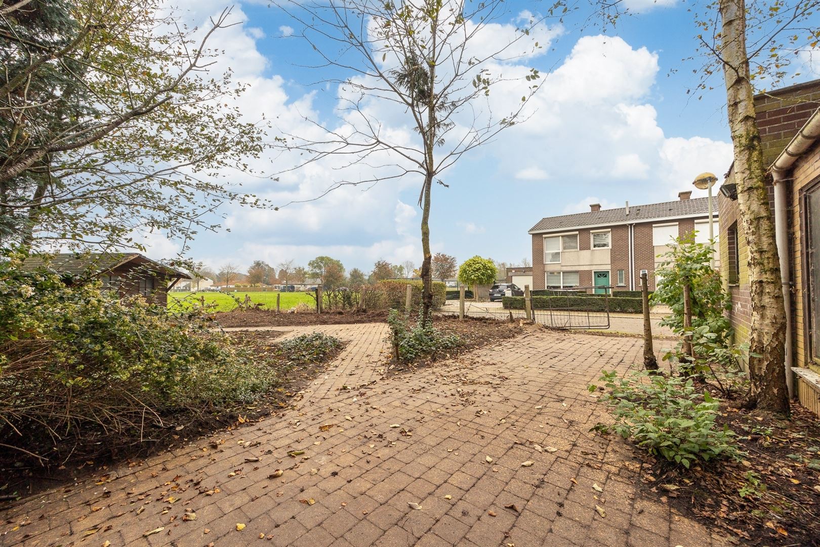 Woning met potentieel in rustige, groene buurt bij Berendrecht centrum foto 3