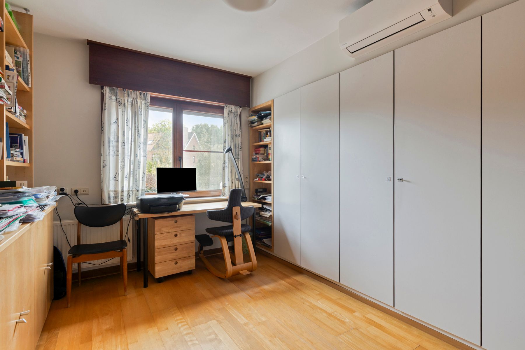 Goed gelegen charmante en instapklare woning ! foto 18