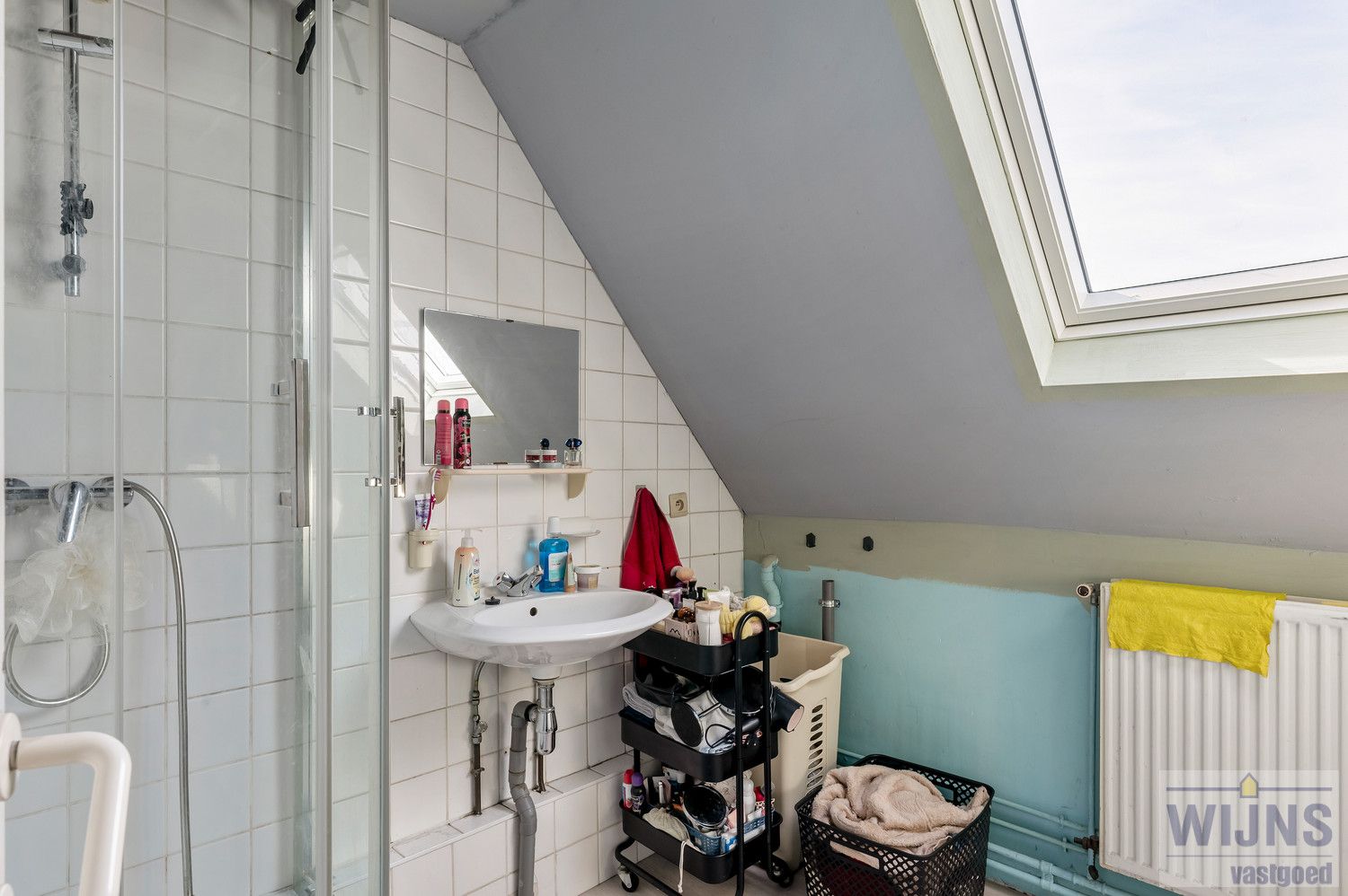 Opbrengstgebouw met 3 eenheden. foto 31
