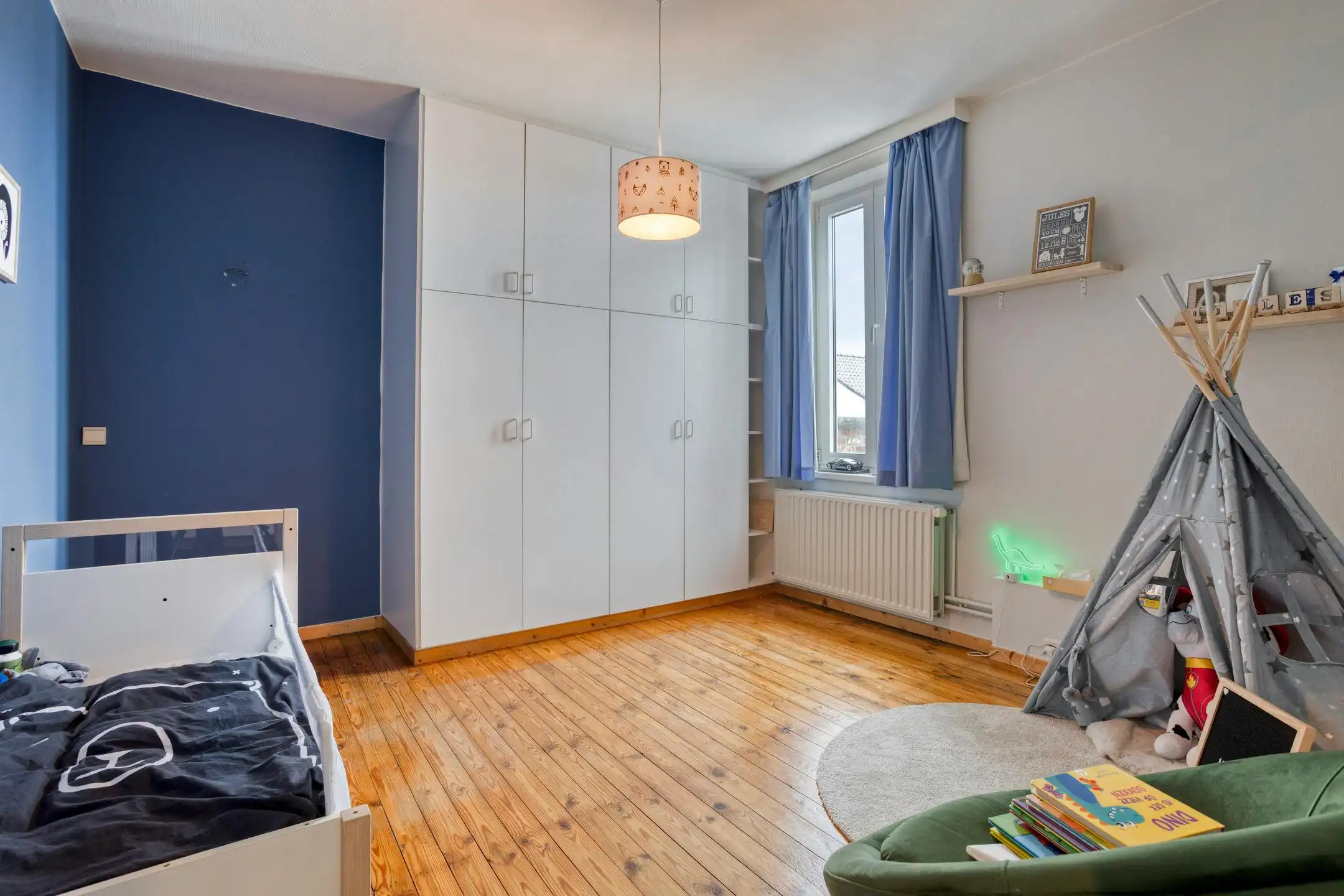 Instapklaar huis in het centrum van Waregem met 5 kamers foto 13