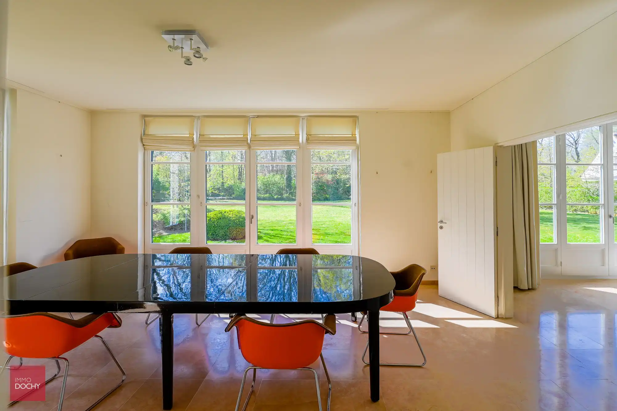 Ruime villa op topligging (Wolvendreef) foto 8