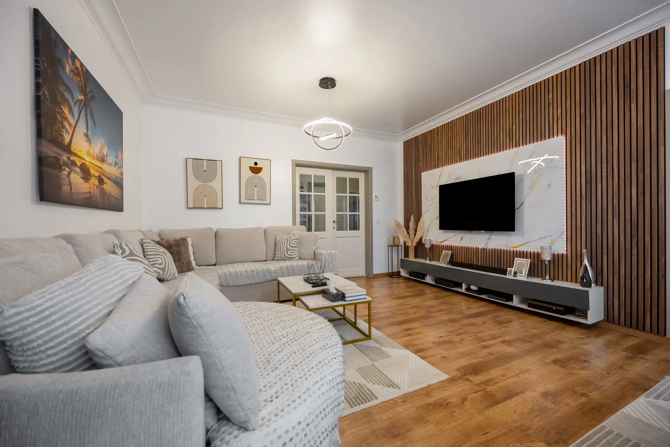 Zeer mooi gelijkvloers appartement met 2 slpk, tuin en grote garage foto 5