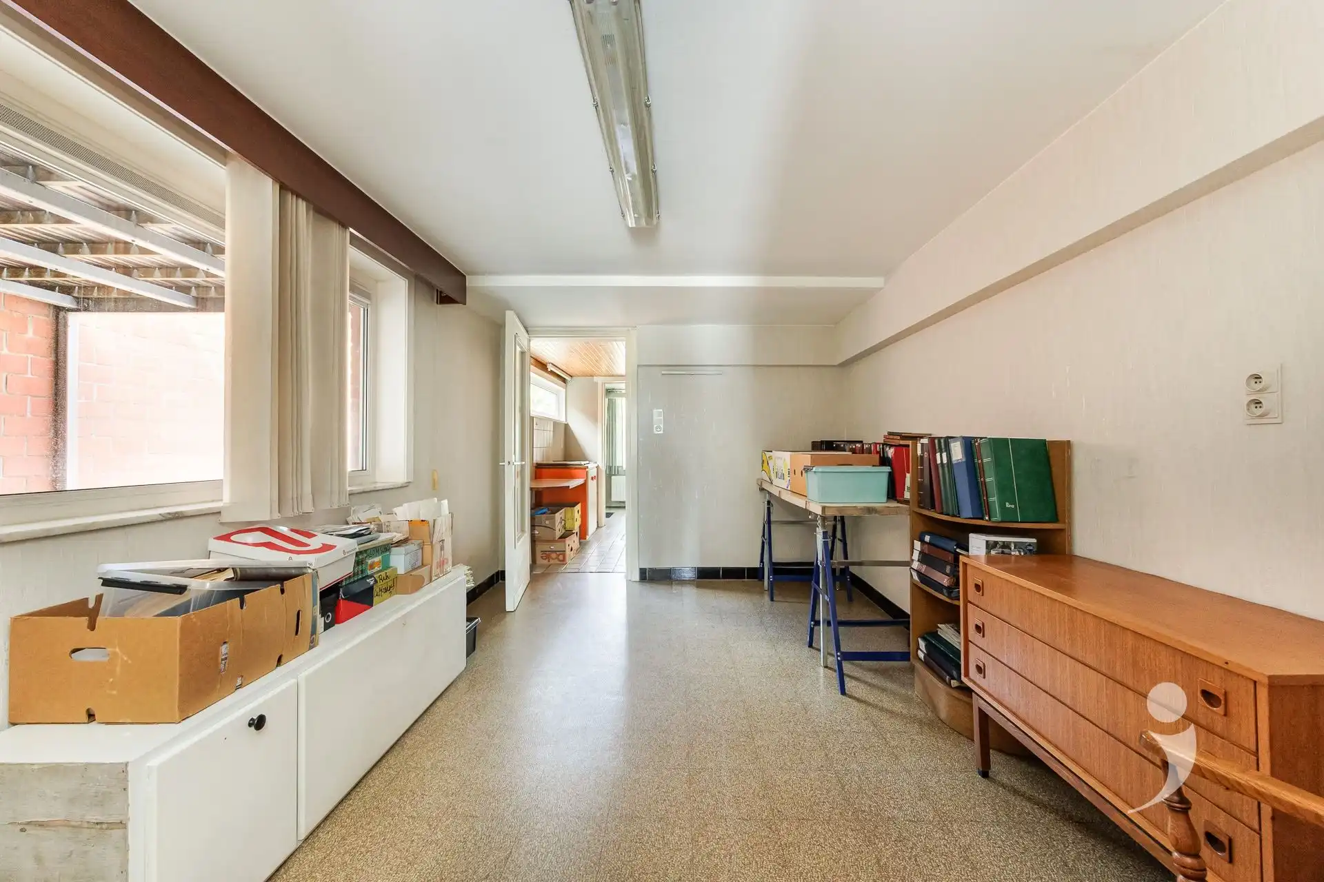 Ruime stadswoning met uitzonderlijke tuin van + 13 are foto 4