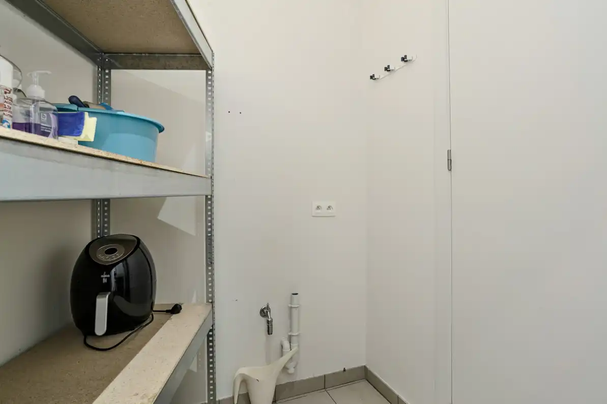 Stijlvol appartement in iconisch gebouw met ruim terras in hartje Aalst foto 12
