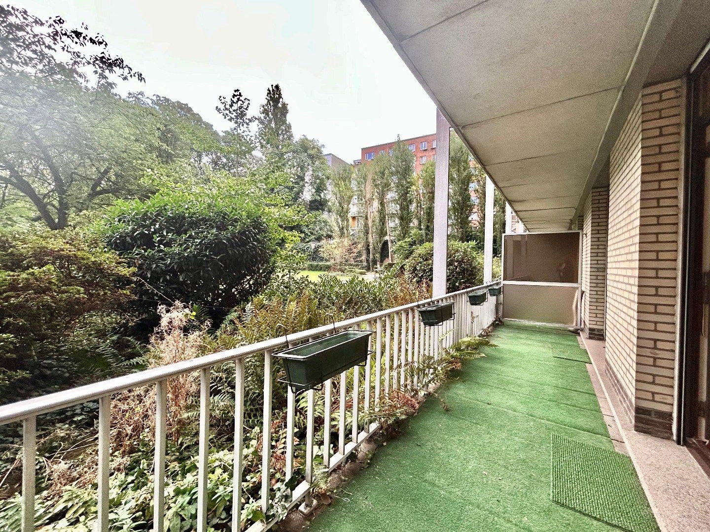 Instapklaar 1-slaapkamerappartement appartement met terras foto 14