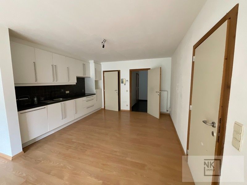 Gelijkvloers appartement met tuintje en 2 slaapkamers foto 2